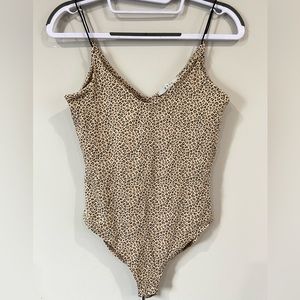 Gaze Leopard Print V-Neck Bodysuit